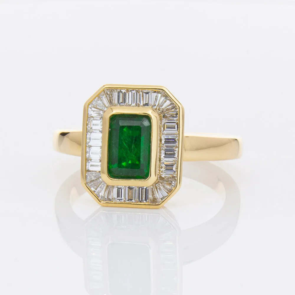 18ct Yellow Gold 1.13ct Emerald & Diamond Ring