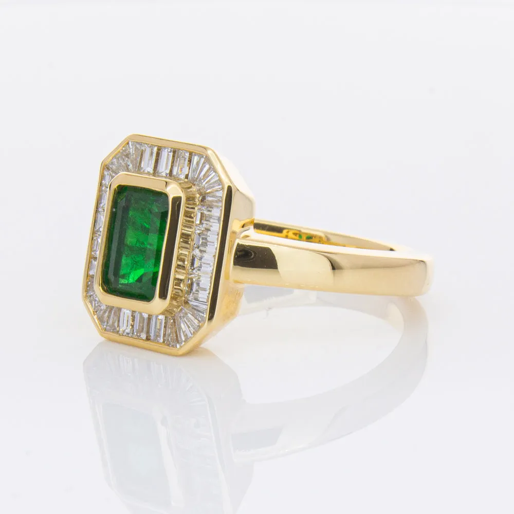 18ct Yellow Gold 1.13ct Emerald & Diamond Ring