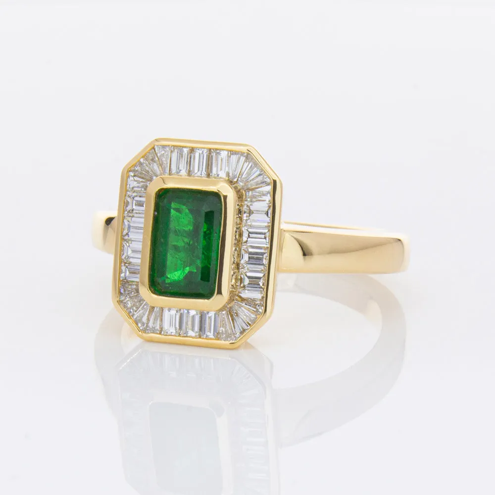 18ct Yellow Gold 1.13ct Emerald & Diamond Ring