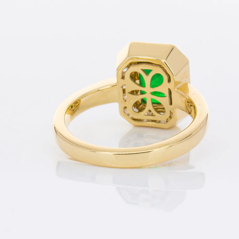 18ct Yellow Gold 1.13ct Emerald & Diamond Ring
