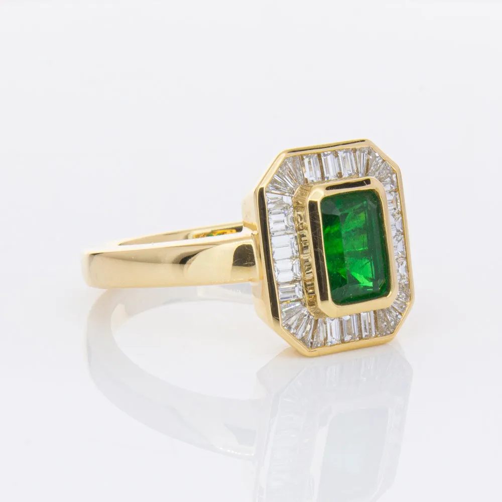 18ct Yellow Gold 1.13ct Emerald & Diamond Ring