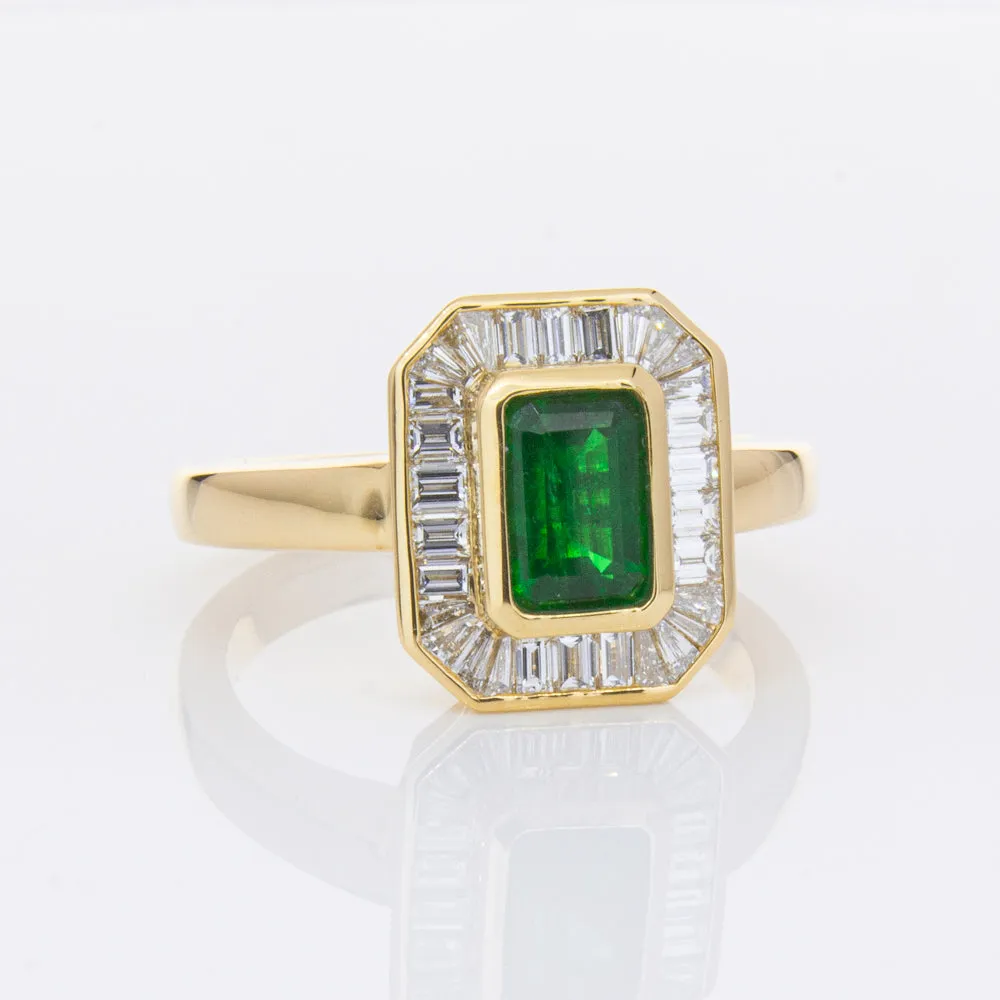 18ct Yellow Gold 1.13ct Emerald & Diamond Ring
