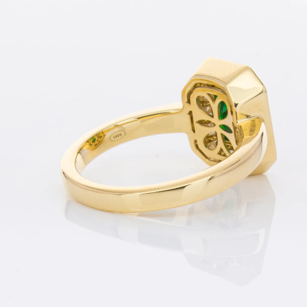 18ct Yellow Gold 1.13ct Emerald & Diamond Ring