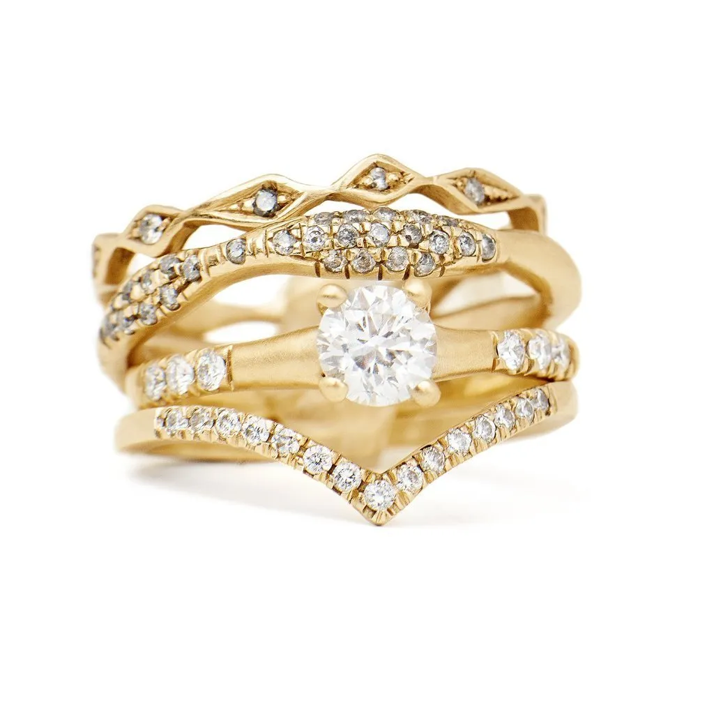 Aurora Arc Band with pave diamonds