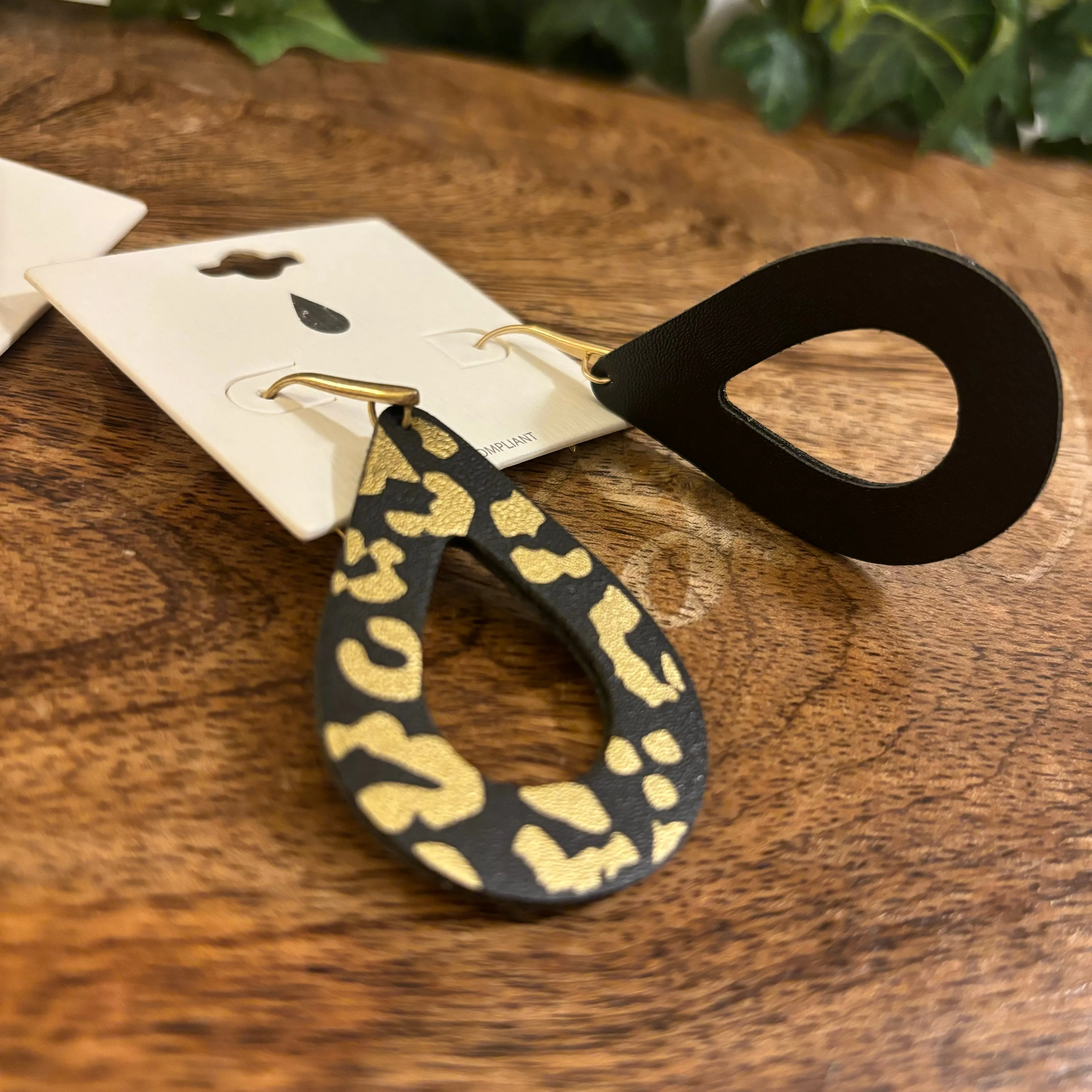 Black and Gold Leopard Print Teardrop Dangle Earrings