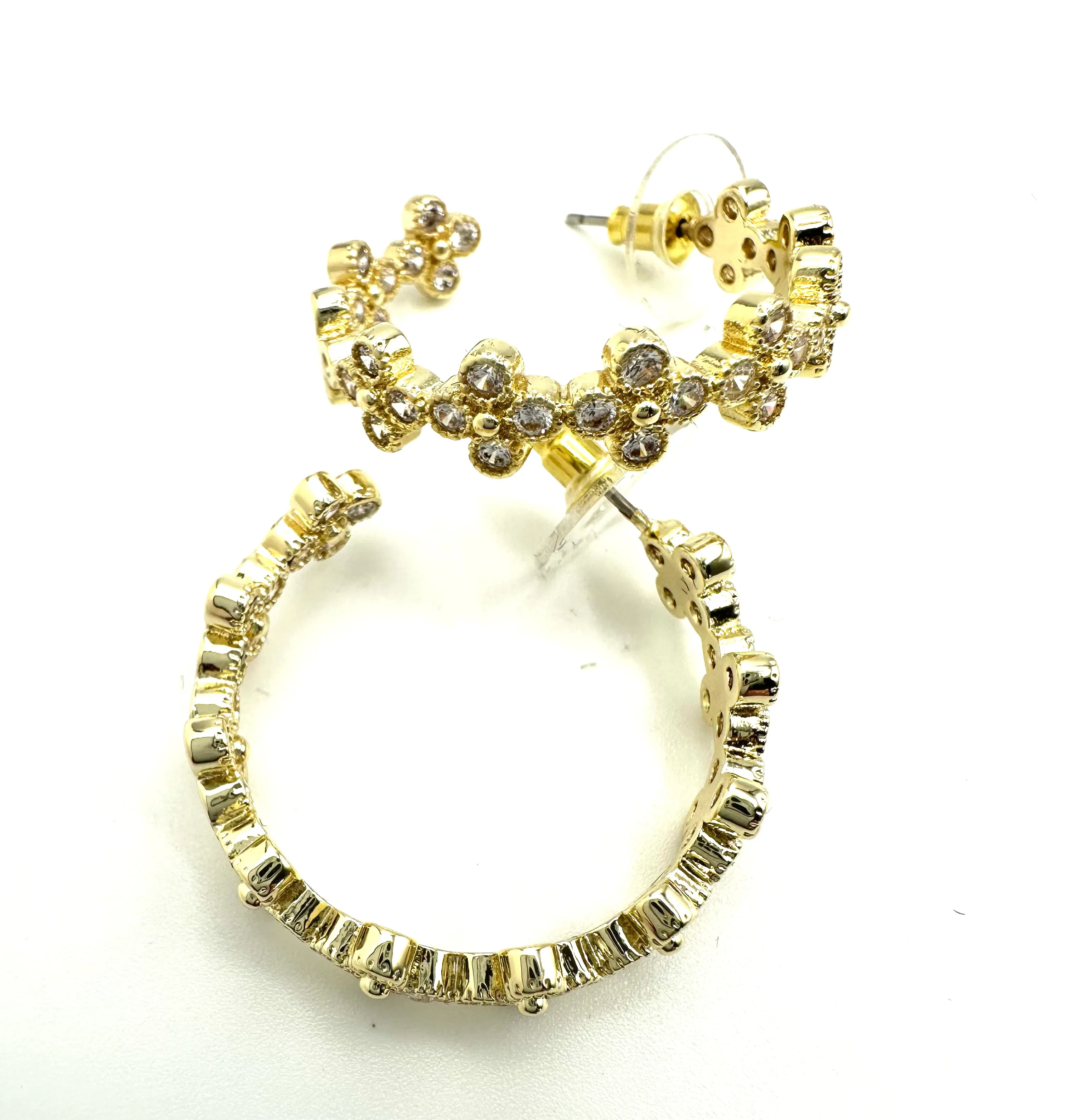 CZ Van Clover Hoop