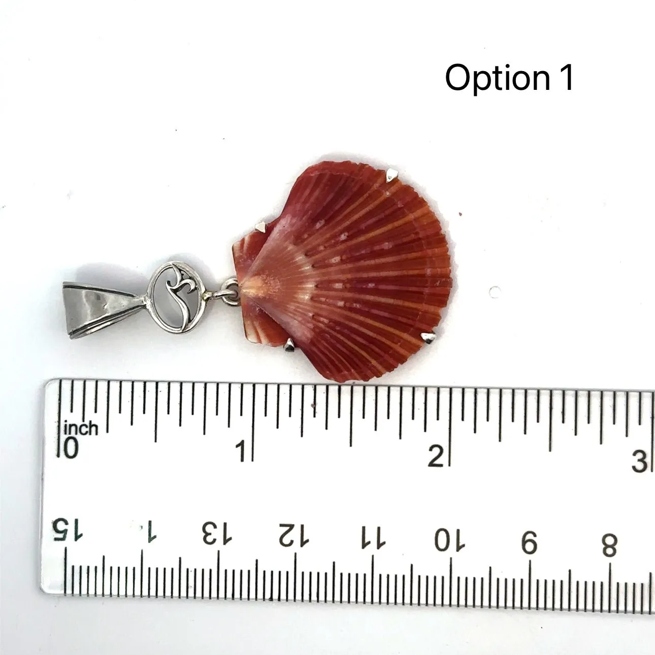 Flat Scallop Prong Set Pendant