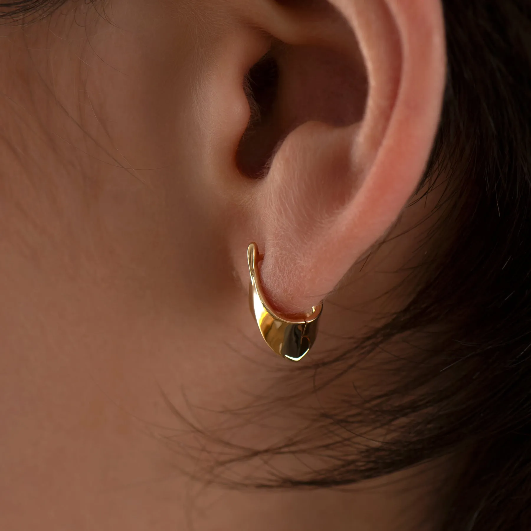 Gold Edgy Huggie Earrings