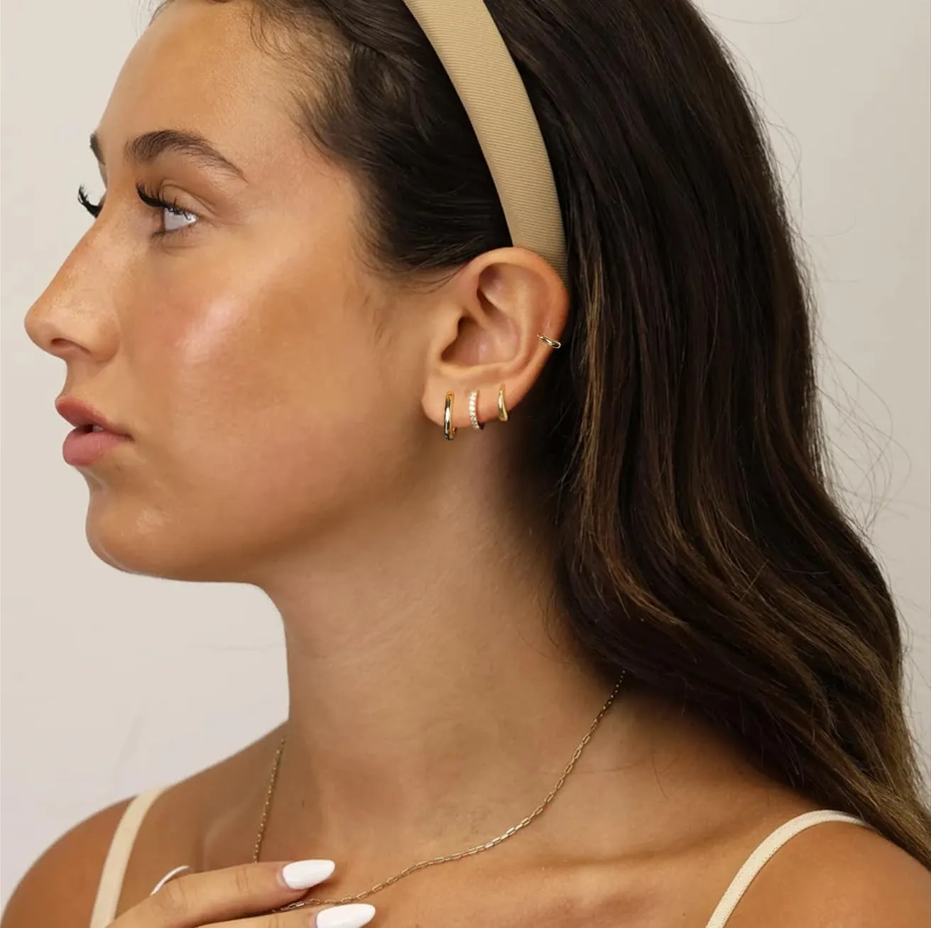 Gold Hoop Earrings Set for Women, 14K Gold Plated Lightweight Earrings Sets for Multiple Piercing, Hypoallergenic Chunky Trendy Gold Earrings for Women Jewelry