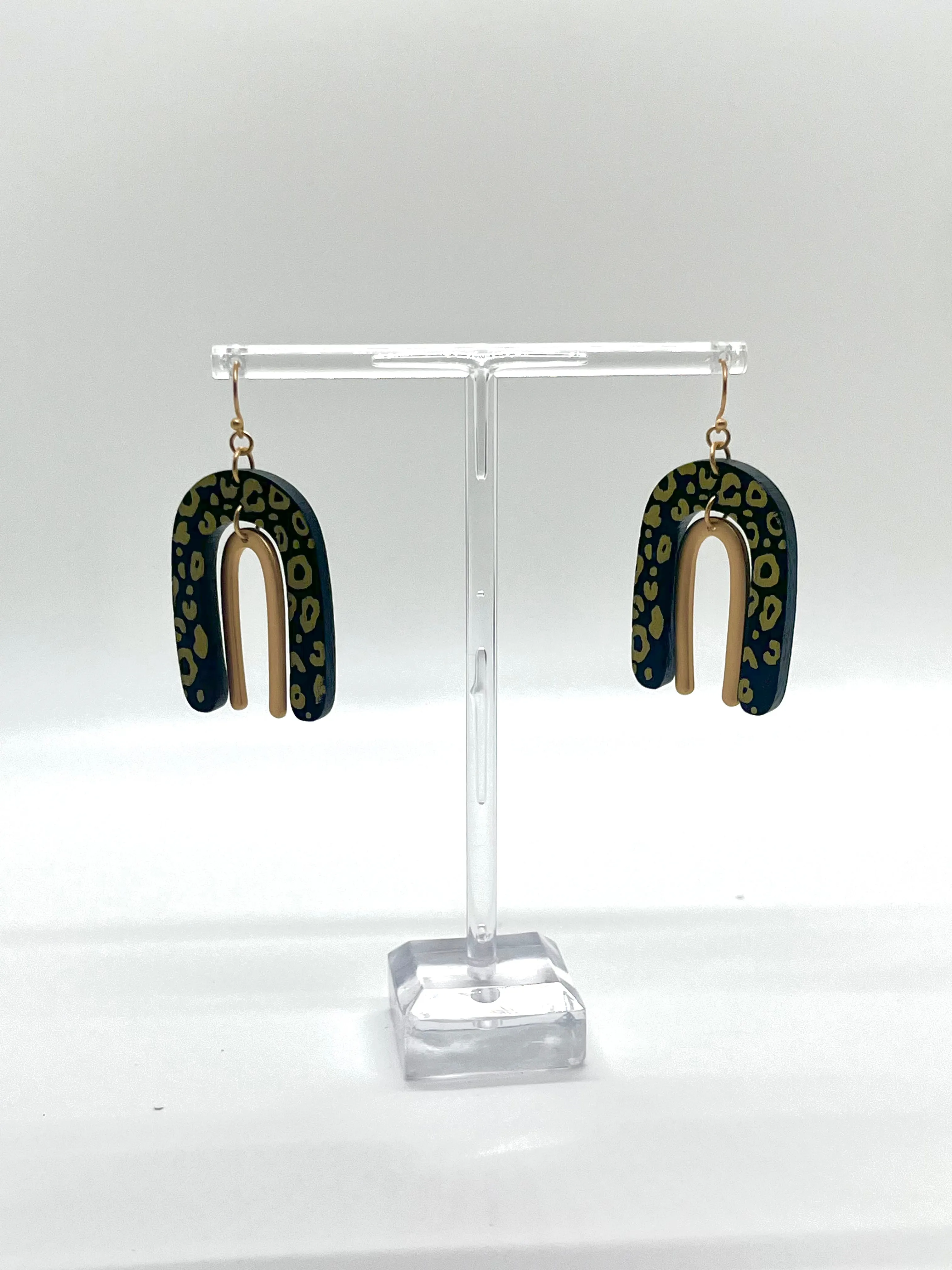 Gold Tone Animal Print Arch Earring