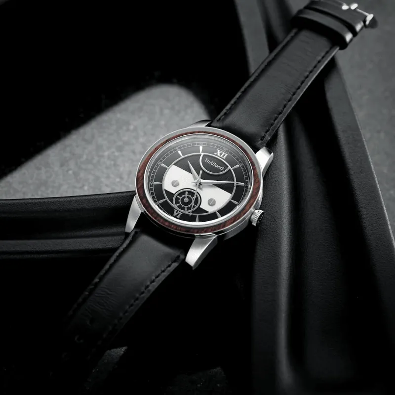 Leather Strap Luxury Men's Watch