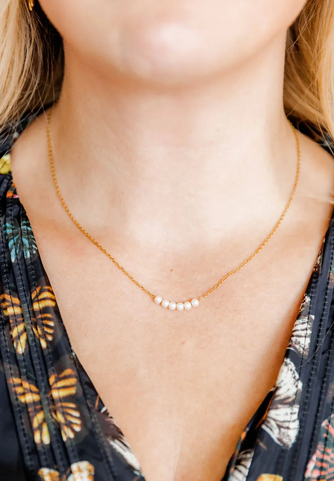 Linny Co Delta Necklace