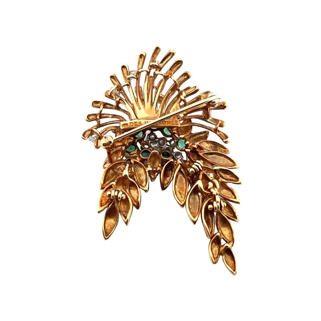 Nature's Elegance 18K Yellow Gold Brooch with emeralds and diamonds