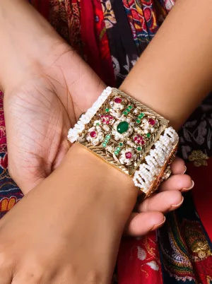 Opulent Multicolor Jadau Dasti