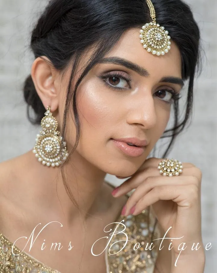 Royal Pearl Tikka Set (with earring chains)